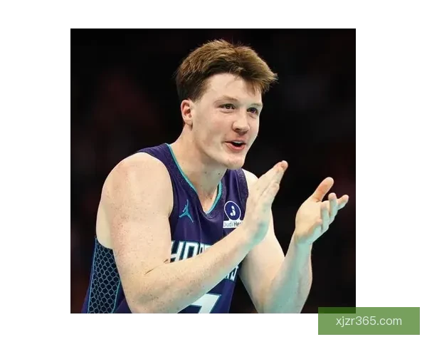 克努佩尔再创历史 成为最年轻单赛季命中250记三分的球员